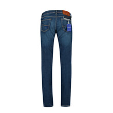 Afbeelding in Gallery-weergave laden, JACOB COHEN JEANS NICK (J622) slimfit ART.NR. 3731-461D
