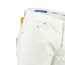 Afbeelding in Gallery-weergave laden, JACOB COHEN JEANS NICK (J622) WHITE slimfit ART.NR. 3633-A00
