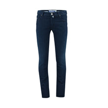 Afbeelding in Gallery-weergave laden, A JACOB COHEN JEANS NICK (J622) slimfit ART.NR. 3747-197
