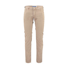 Afbeelding in Gallery-weergave laden, JACOB COHEN JEANS NICK (J622) slimfit ART.NR. 3756-B75
