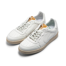 Afbeelding in Gallery-weergave laden, VALSPORT WHITE SNEAKER VINTAGE LOOK
